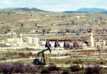 oildrilling in Los Padres Natl Forest  usa  ens.jpg